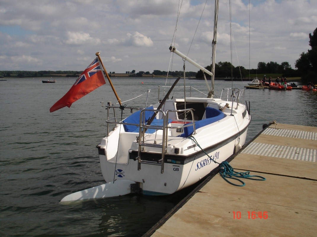 Macgregor 26C sailing boat plus trailer - SOLD - Boston Gateway Marina